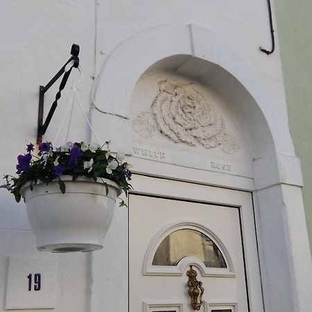 White Rose Cottage Уэстон-сьюпер-Мэр Экстерьер фото